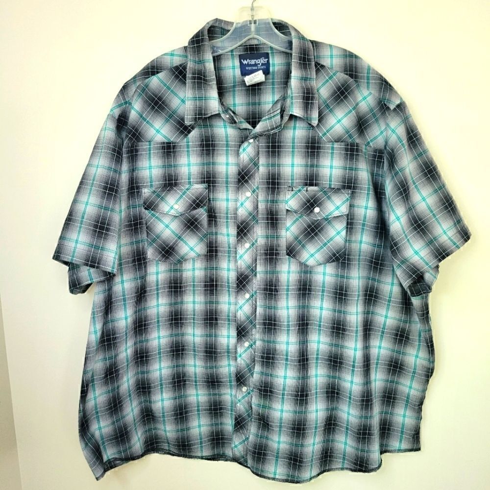Vintage Wrangler Pearl Snap Plaid Short Sleeve Western Shirt